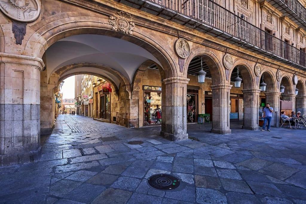 3 Plaza Mayor -Prior 5 - At By Victoria Apartment Salamanca Exterior photo